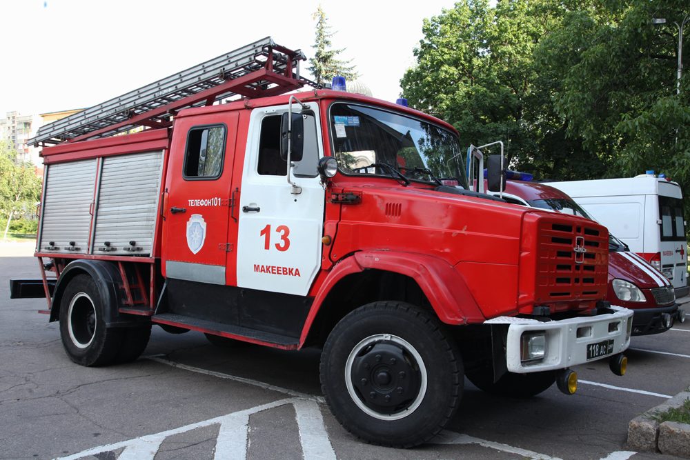 Информация о заминировании зданий в Донецке и Макеевке не подтвердилась – МЧС ДНР (фото+видео)