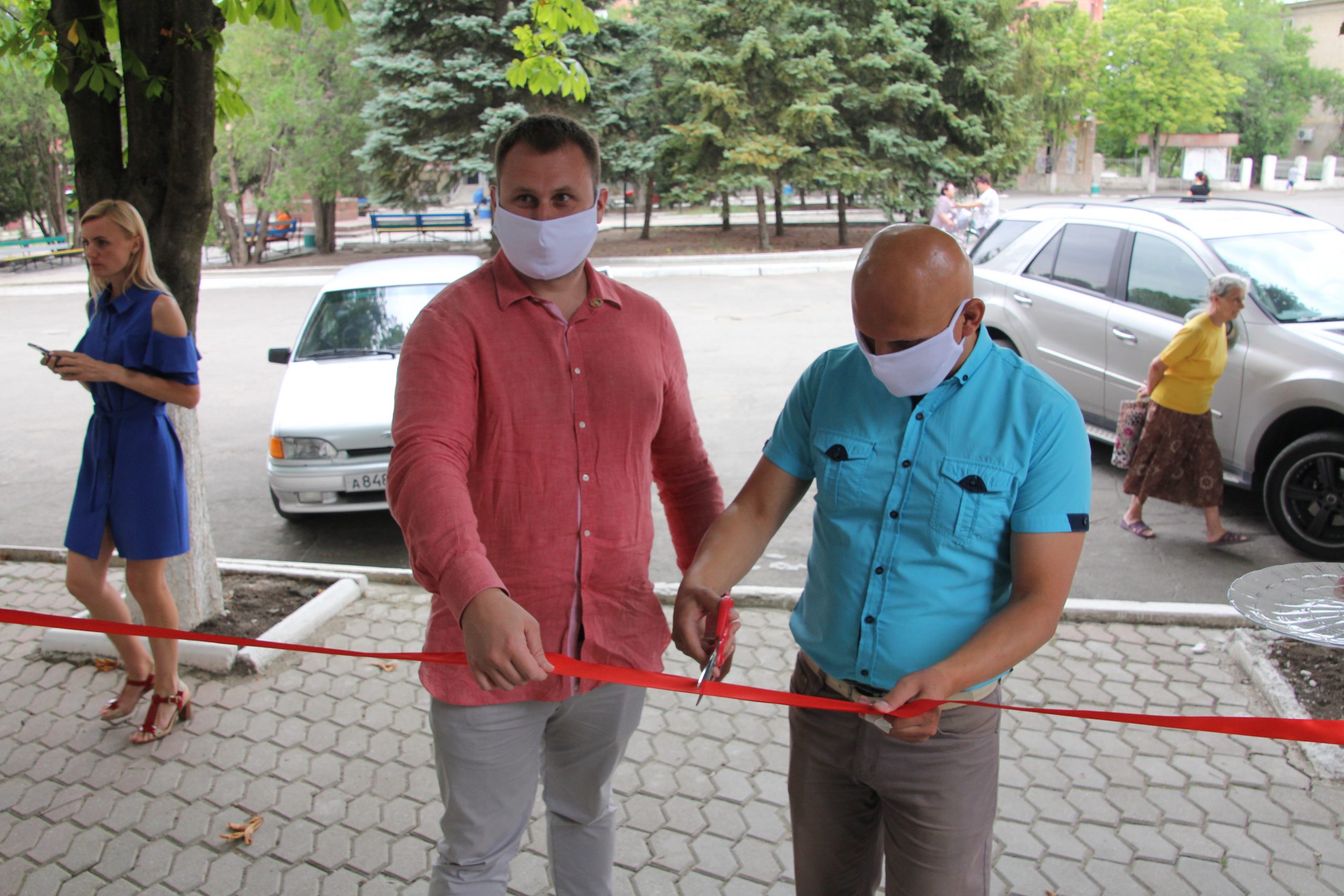 В Комсомольском открыли новую общественную приемную (фото)