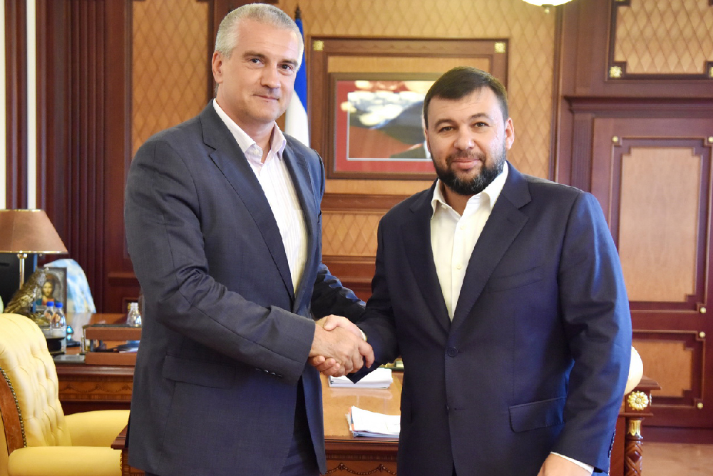 📸Глава ДНР Денис Пушилин провел двусторонние встречи в Крыму