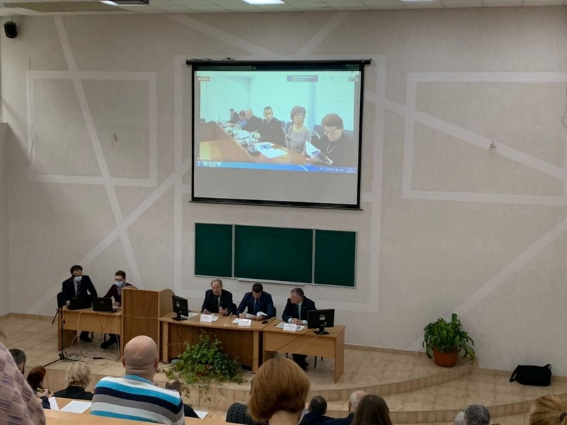 📹 📸 В ДонНАСА обсудили проблемы строительной отрасли Республики