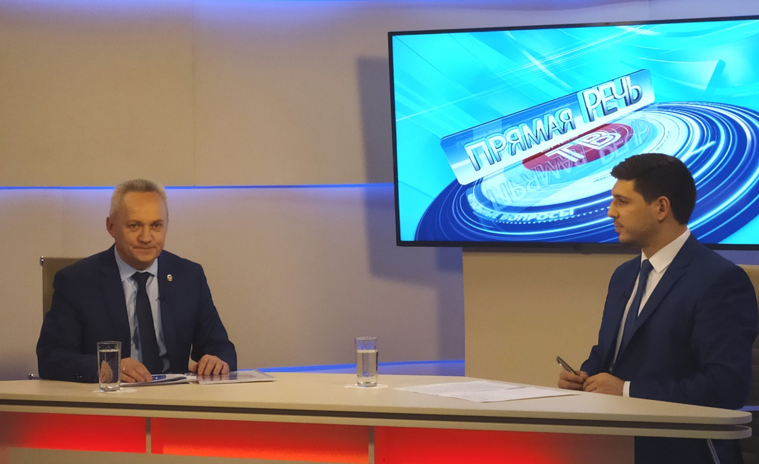 Мы не живем только этой минутой, а думаем о будущем города и его жителей – глава администрации Снежного Александр Скворцов