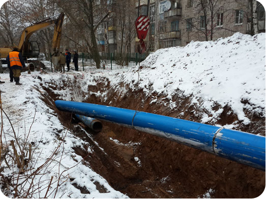 Продолжается ремонт водовода в Куйбышевском районе Донецка