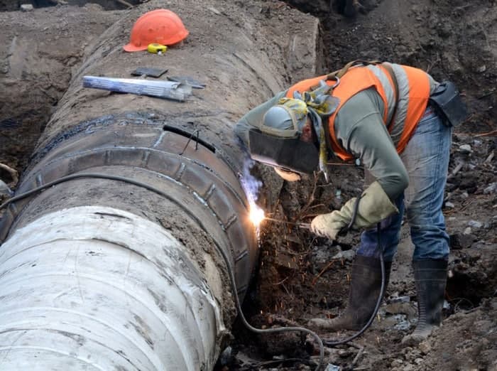 В Республике выделят 1,8 млрд рублей на реконструкцию объектов ЖКХ и социальной сферы