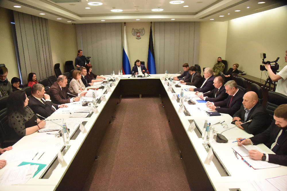 📹📸 Денис Пушилин поручил принять меры по устранению недостатков в работе КП