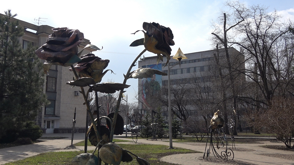 📹В парке кованых фигур начались реставрационные работы