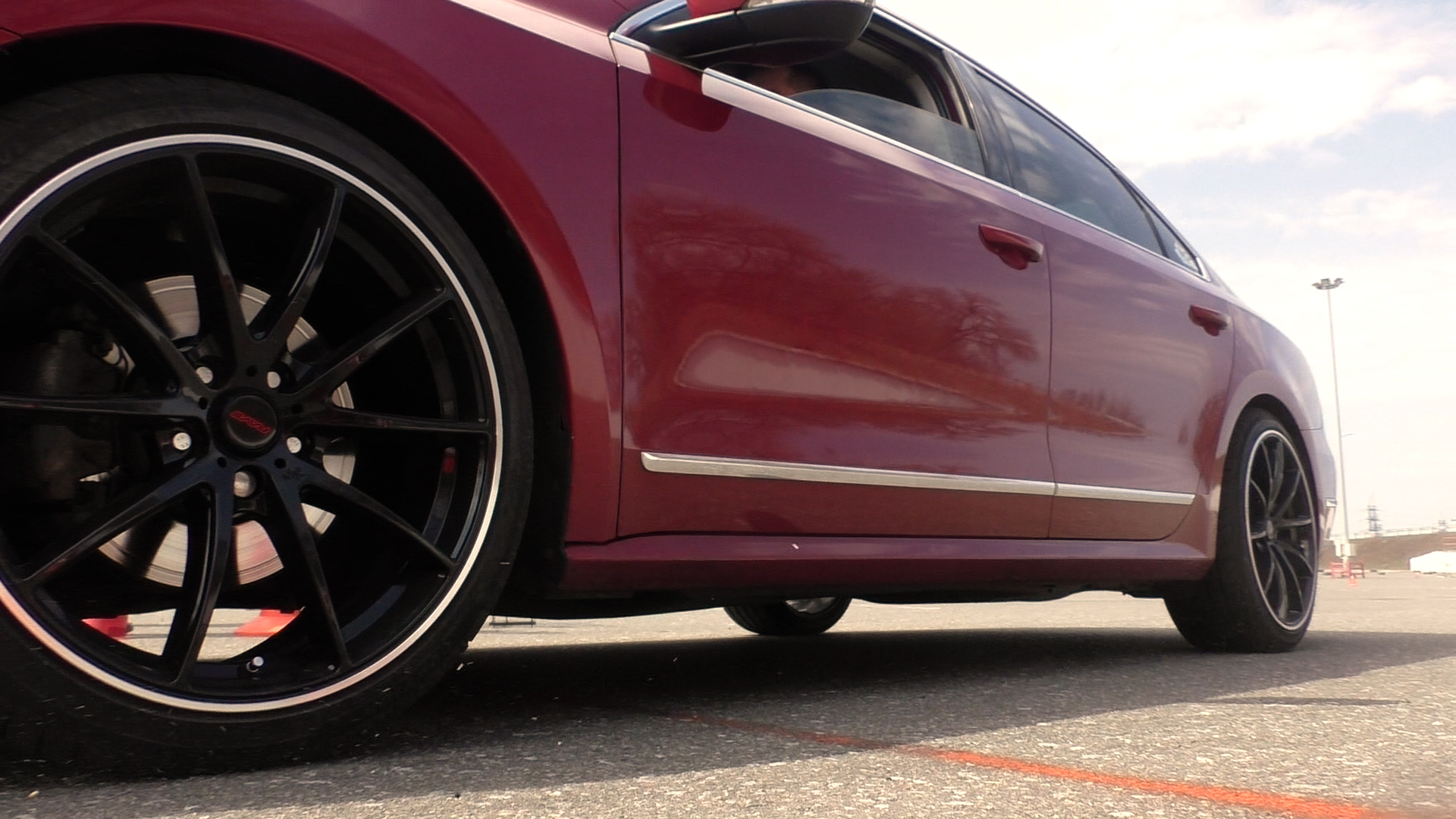 📸📹В Республике прошли автомобильные соревнования по слалому и картингу