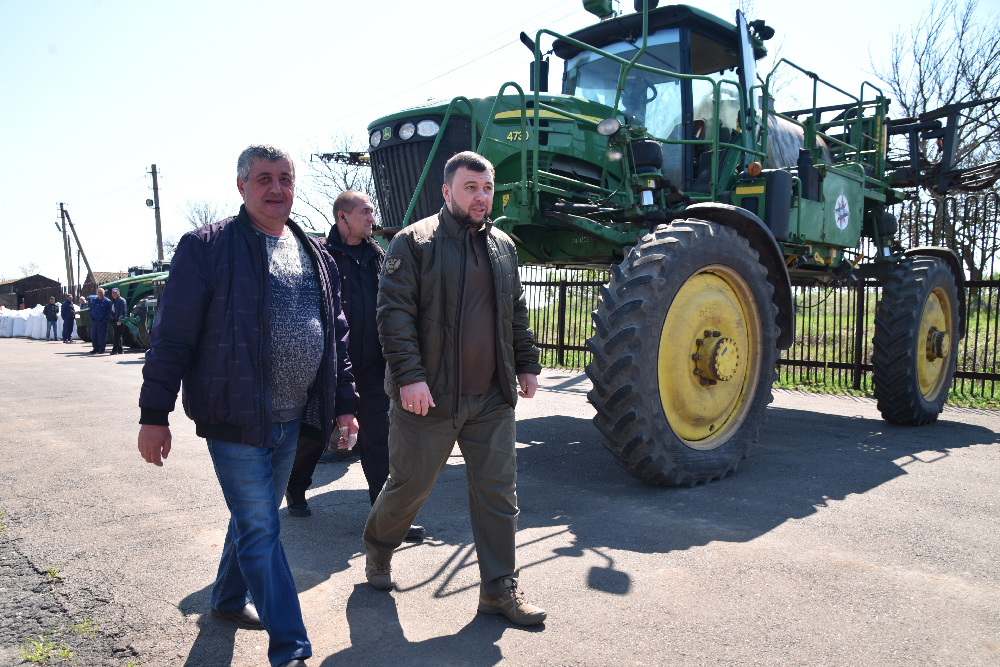 📸📹 Денис Пушилин встретился с аграриями Республики (обновлено)