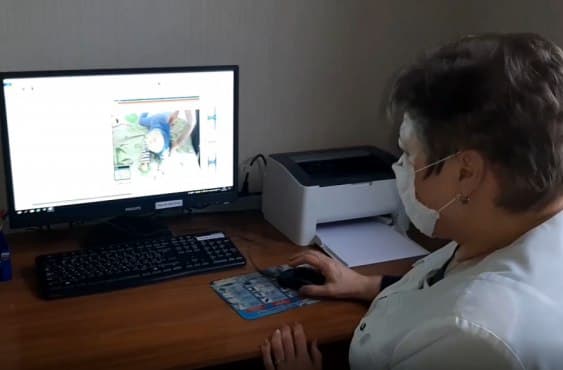 Детский клинический центр Макеевки получил новый прибор «Энцефалан-131-03»