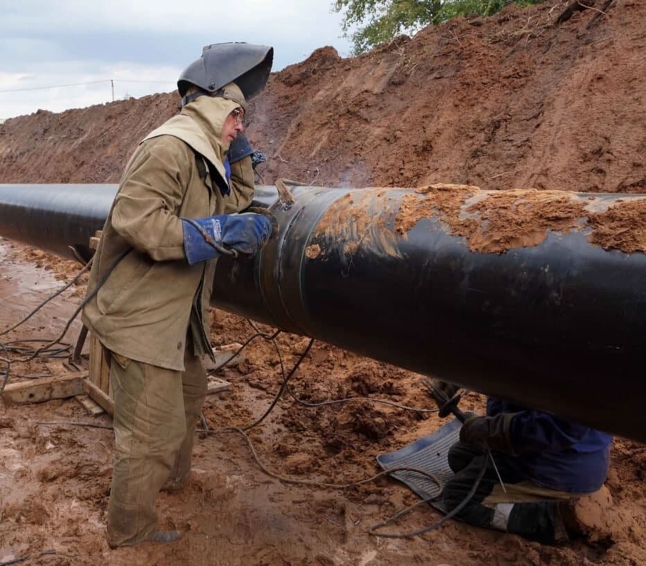 В Макеевке идут работы по реконструкции газопровода