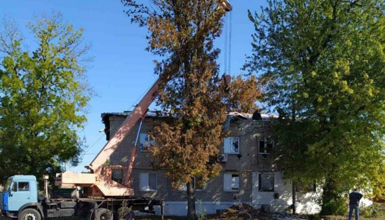 Идут работы по восстановлению многоквартирного дома в Спартаке