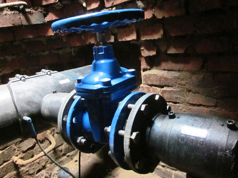 В Горловке и Ясиноватой ведутся ремонтные работы на водоводах