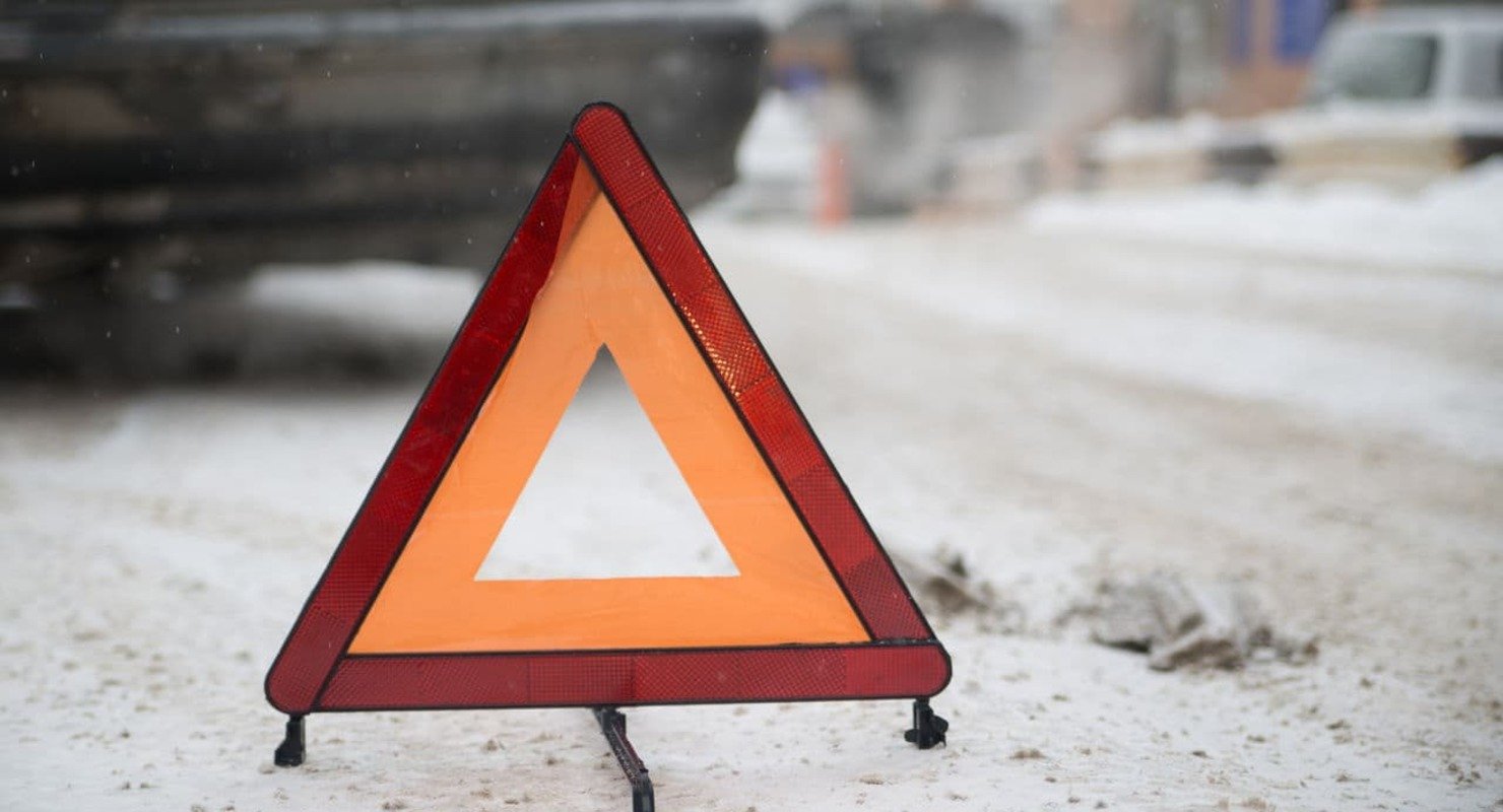 В результате ДТП в Снежном погиб человек