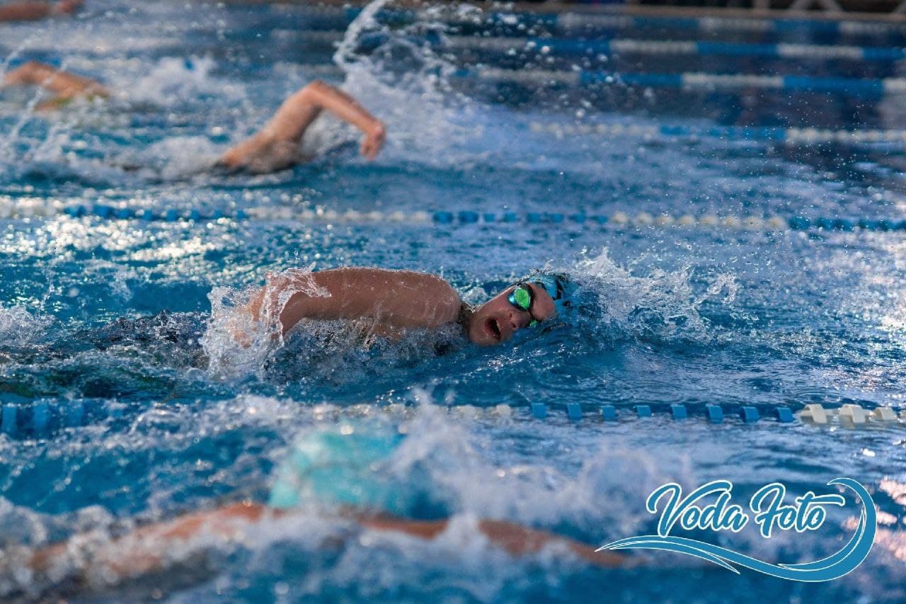 Пловцы ДНР завоевали порядка ста медалей на соревнованиях в Республике Крым