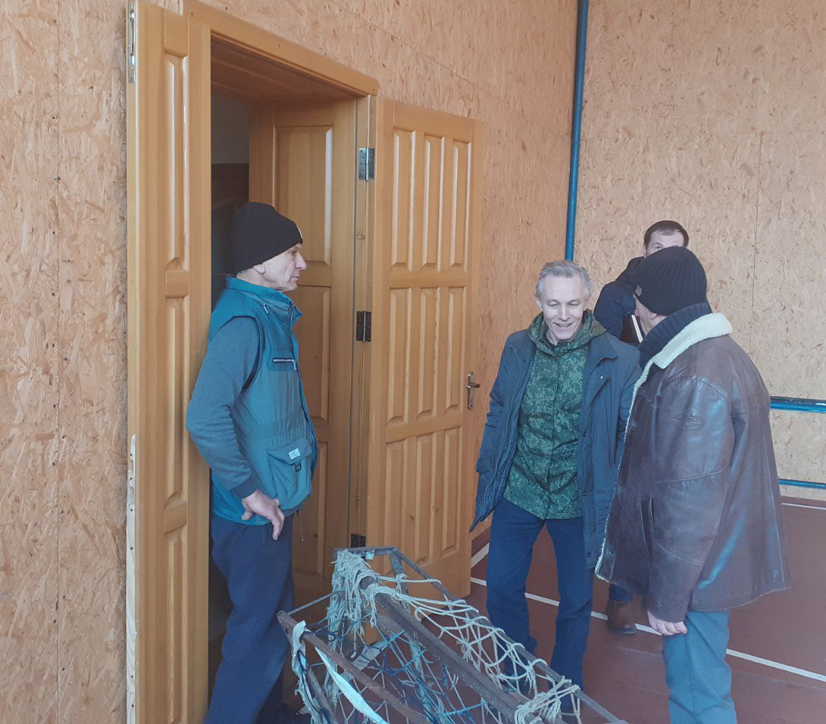 Александр Громаков посетил спортивные объекты в освобожденных населенных пунктах