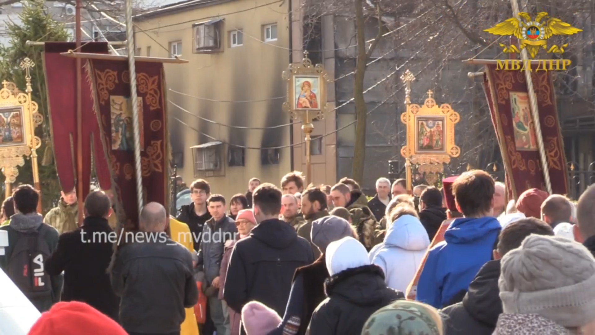 📹 Правоохранители обеспечили безопасность мариупольцев в день празднования Пасхи