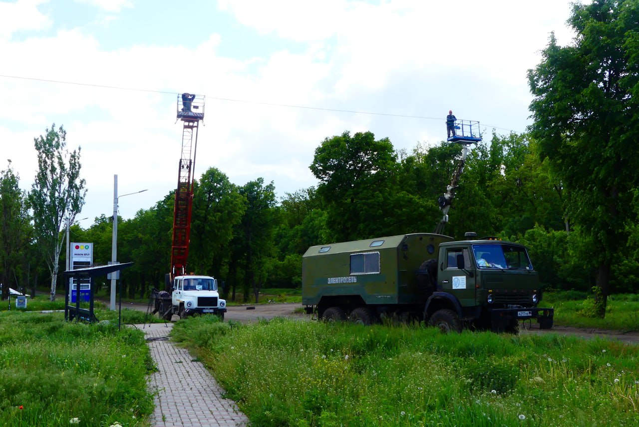 📸 В Волновахе восстановлено энергоснабжение 26 социальных объектов