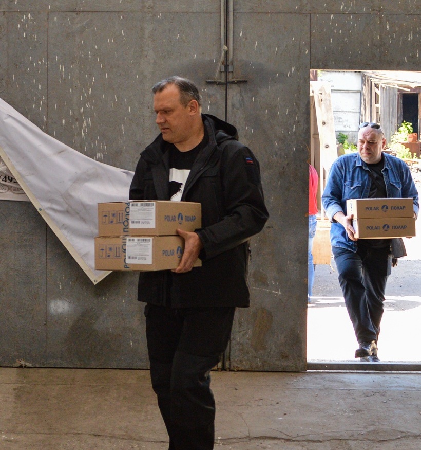 📹 Дончанам передали гуманитарную помощь от «Землячества Донбассовцев» Москвы