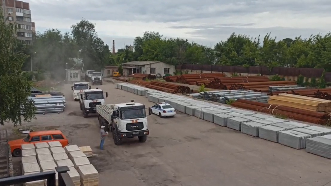 📹 В Республику завезли порядка 50 тонн профильного настила