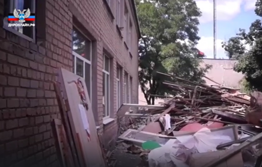 📹 Правительство Хабаровского края помогает восстанавливать социальные объекты Дебальцево