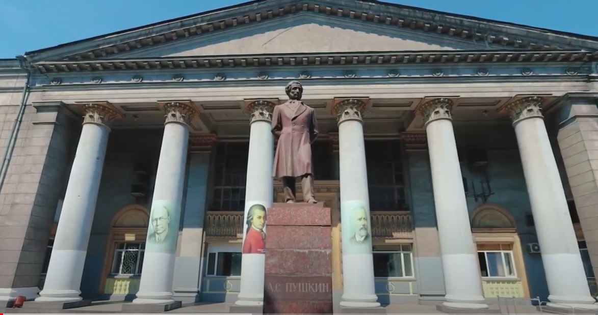 📹 В Мариуполе создан эстрадно-симфонический оркестр