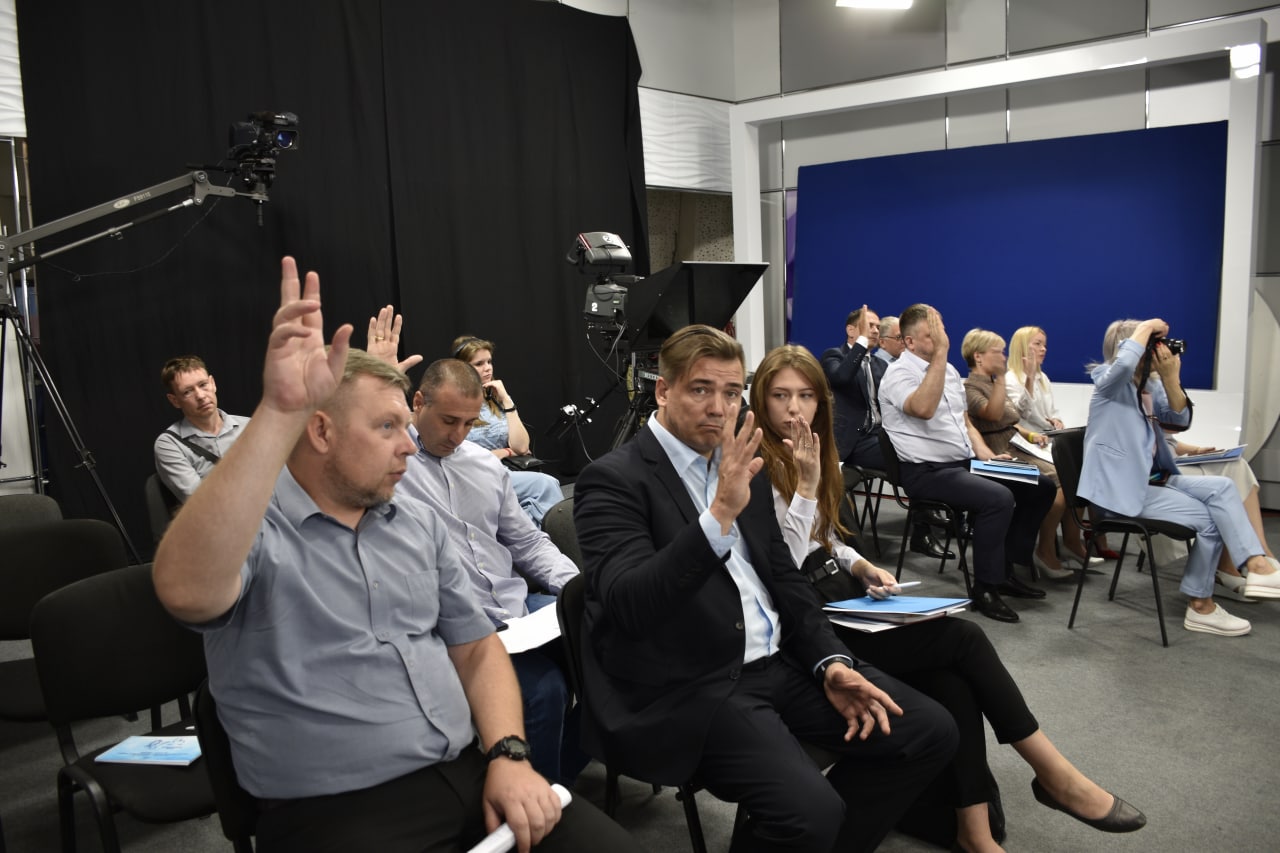 📸 В ЛНР прошел международный форум на тему правосудия в условиях украинской агрессии