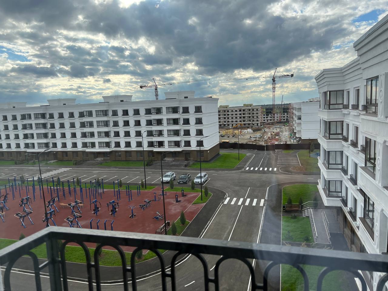 📹В мариупольские новостройки уже заселяются семьи