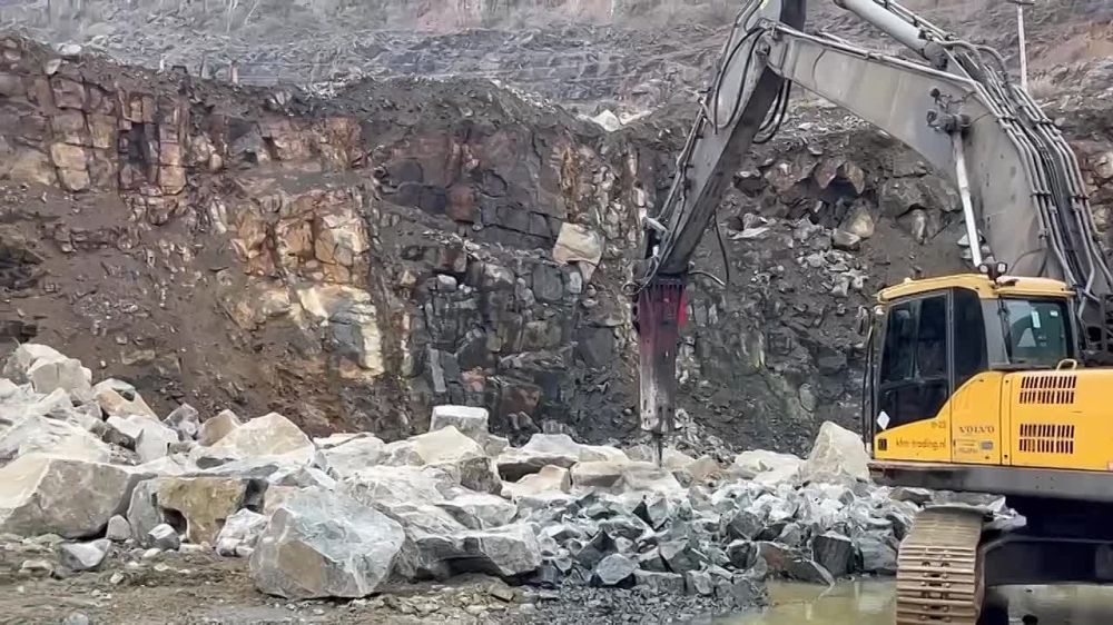 📹 Виталий Хоценко посетил Кальчикский карьер