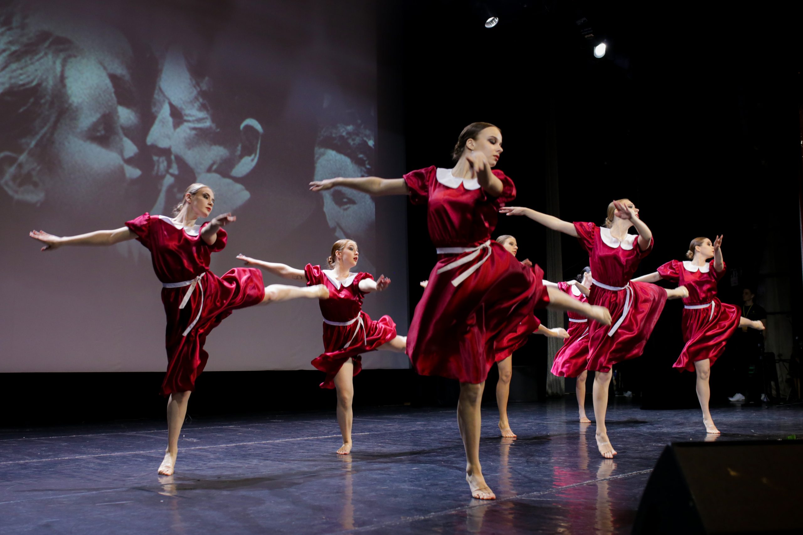 В России проходит патриотический творческий марафон фестиваль-конкурс «Время Победы»