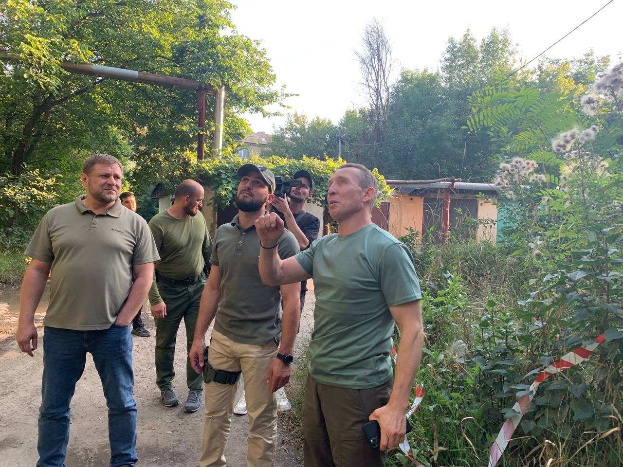 Министр строительства и ЖКХ проинспектировал объекты восстановления в Макеевке