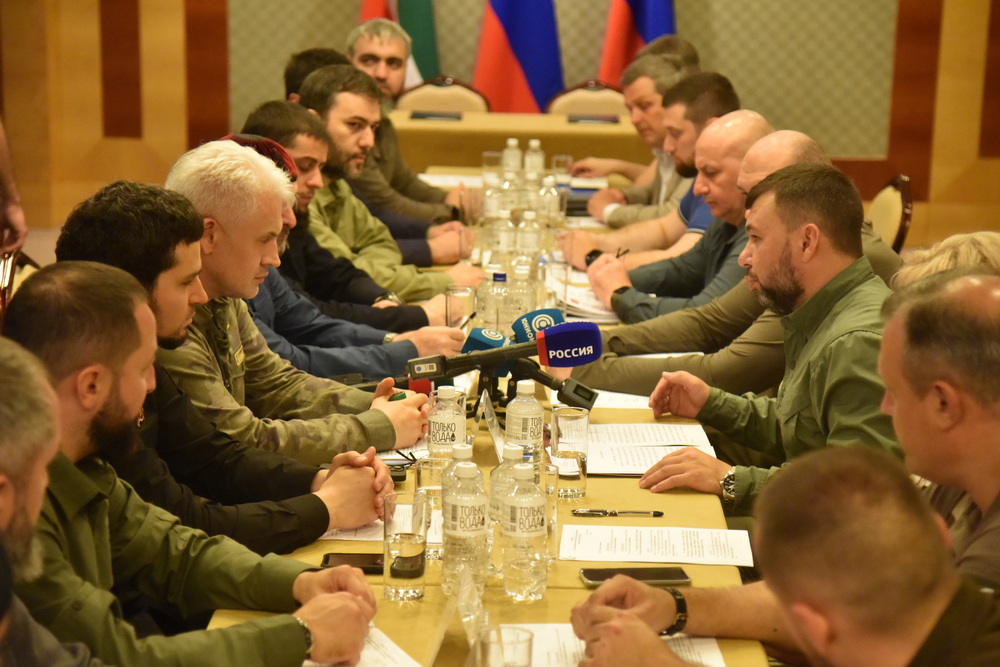 Делегация из Чечни посетила ДНР