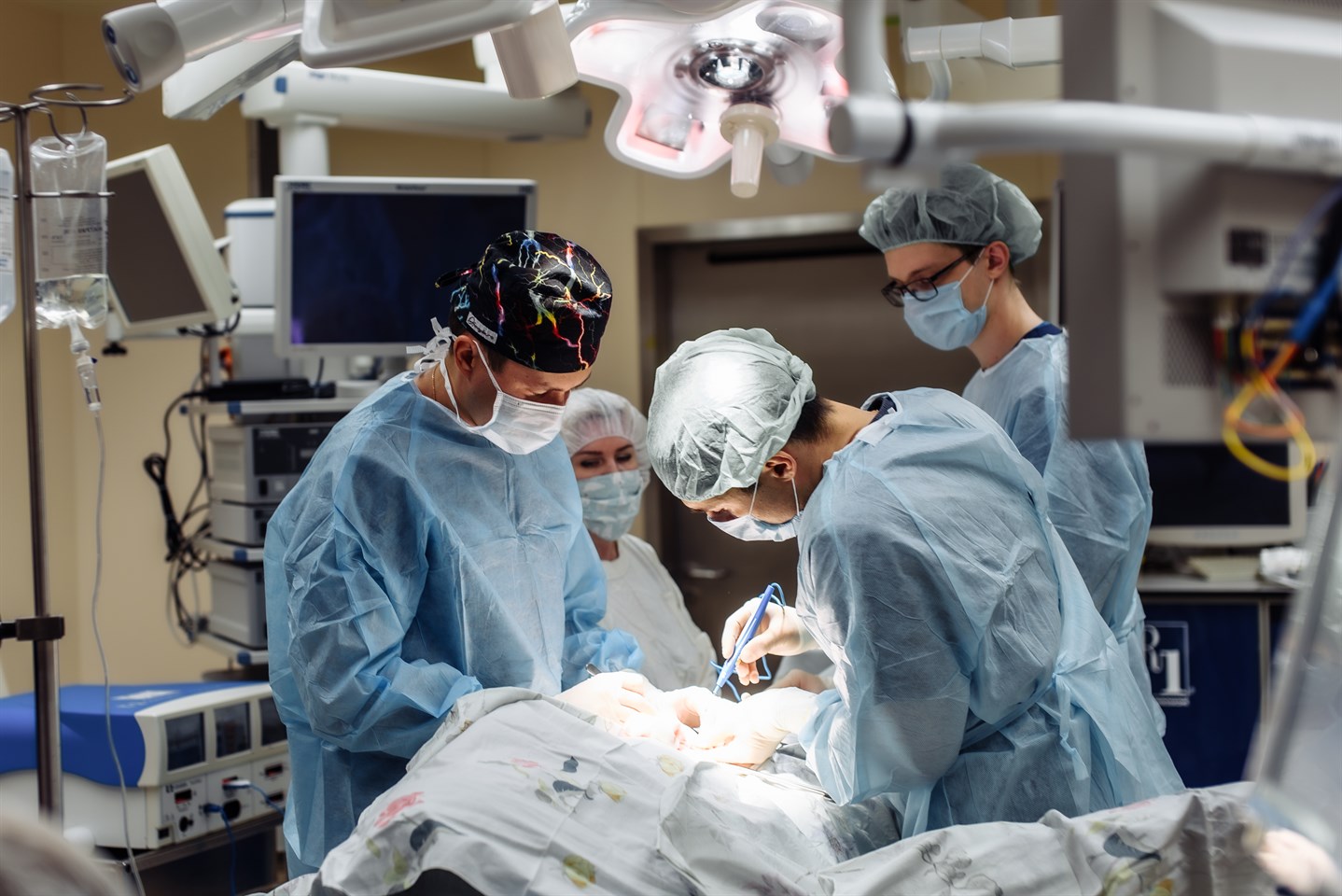 Для онкоцентров новых регионов приобретено оборудование на более 600 млн рублей