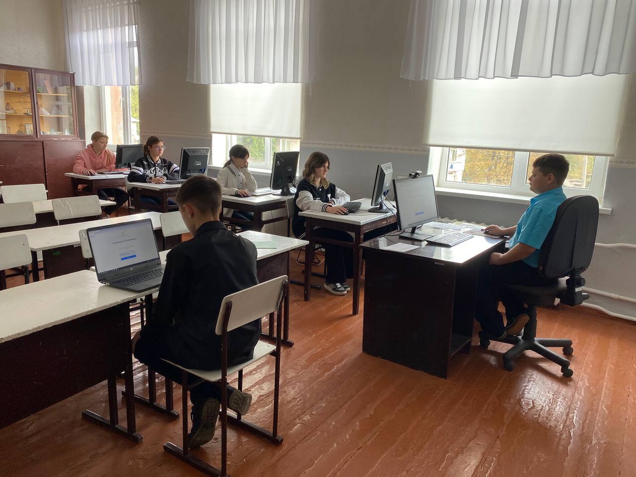 Школьники приняли участие во всероссийской олимпиаде