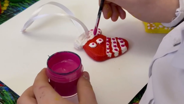 Евгений Солнцев и Ольга Колударова посетили Харцызский центр детского и юношеского творчества