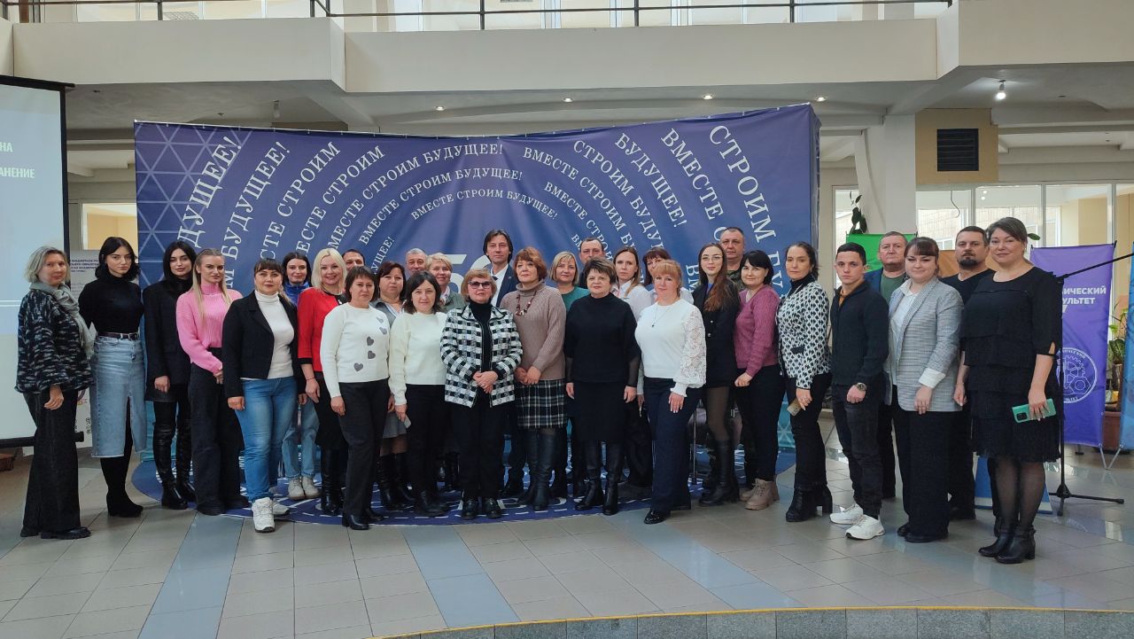 Глава ДНР обратился к участникам военно-патриотического форума