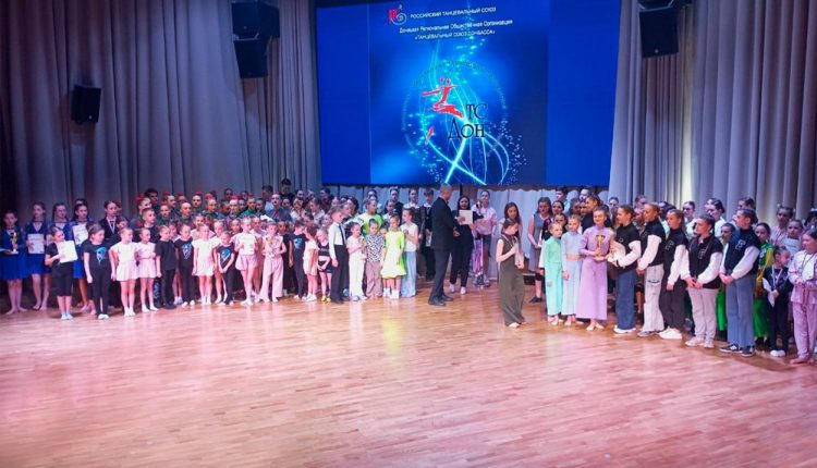 Председатель НС ДНР оказал поддержку детскому фестивалю