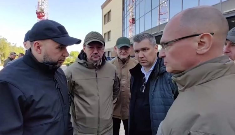 Денис Пушилин и Сергей Кириенко посетили Макеевку