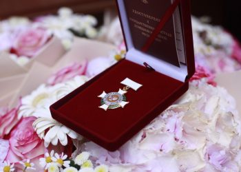 Многодетные семьи получили награды из рук Главы ДНР