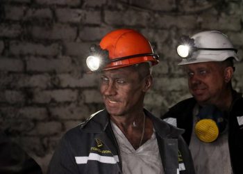 Кому нужно уплатить налог на доходы до 15 июля