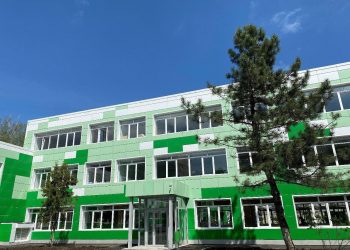 Более 600 объектов образования отремонтированы в ДНР за два года