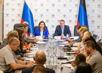 Депутаты обсудили механизм предоставления жилья жителям региона