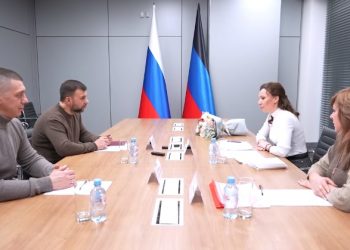 Зампред Госдумы Анна Кузнецова посетила ДНР