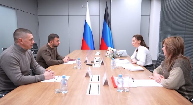 Зампред Госдумы Анна Кузнецова посетила ДНР