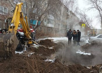 Для ликвидации аварий на сетях теплоснабжения работают круглосуточно