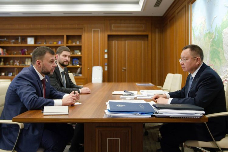 В Москве обсудили темпы восстановления и начало отопительного сезона в Республике