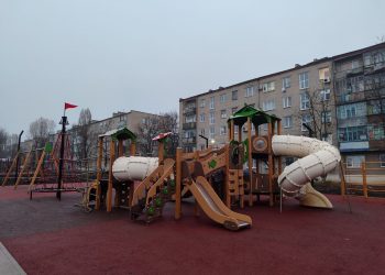 Завершено благоустройство центра Докучаевска