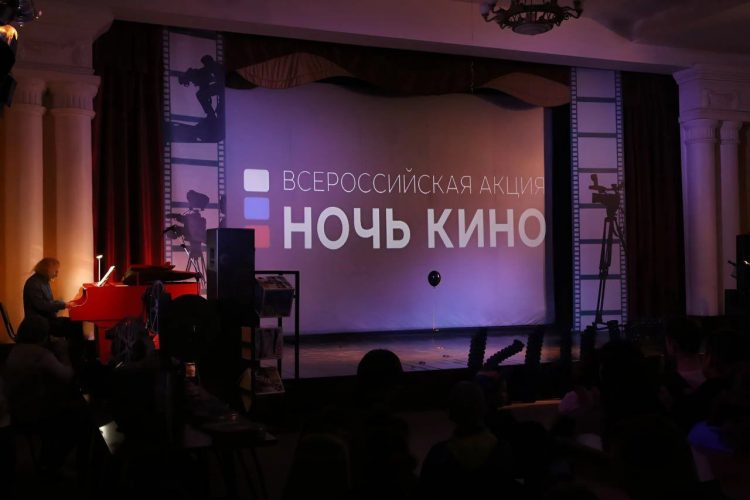 В Республике продолжится открытие новых кинозалов