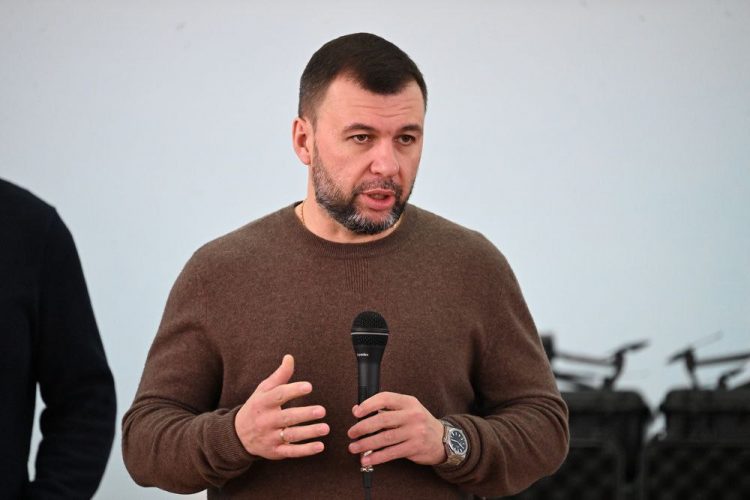 Глава ДНР Денис Пушилин поздравил молодежь Республики с праздником