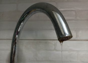 Глава ДНР обратился к жителям с просьбой сообщать о проблемах с водой