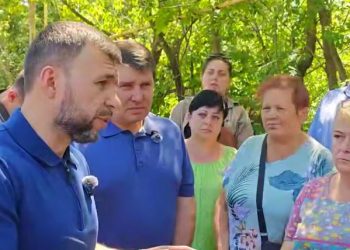 Глава ДНР встретился с жителями поселка Войково