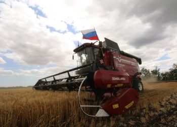 На полях республики продолжается уборочная кампания